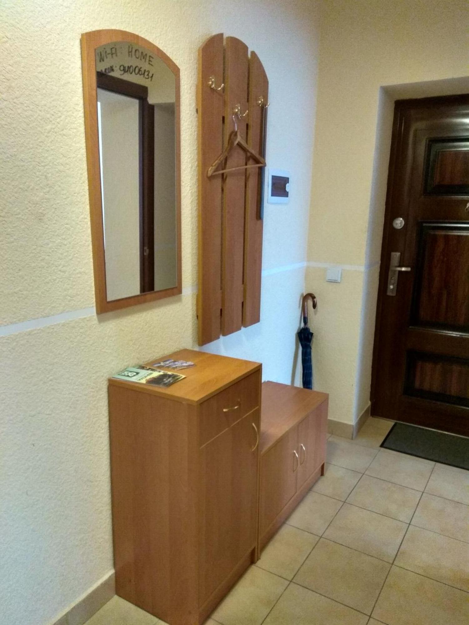 Apartments Domovik On Beregovskaya 3 穆卡切沃 客房 照片