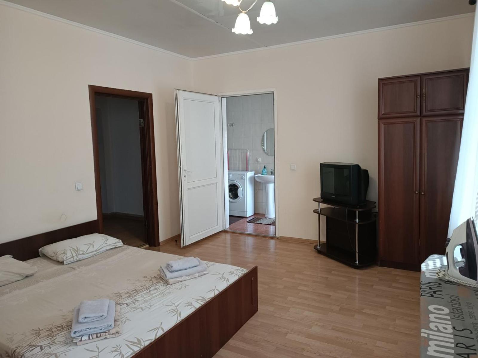 Apartments Domovik On Beregovskaya 3 穆卡切沃 外观 照片